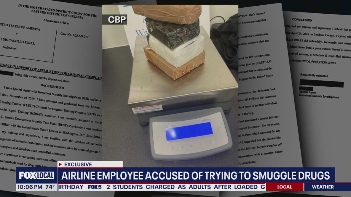 Airline employee attempted to smuggle cocaine through Dulles